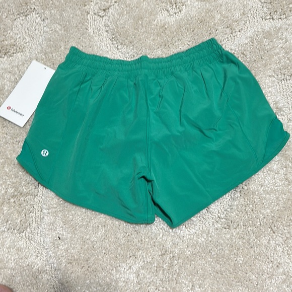 Lululemon LR Short 4” - Picture 3 of 5